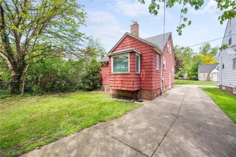 21570 Priday Avenue Euclid OH 44123