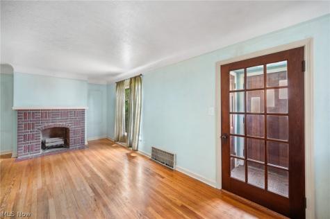 21570 Priday Avenue Euclid OH 44123