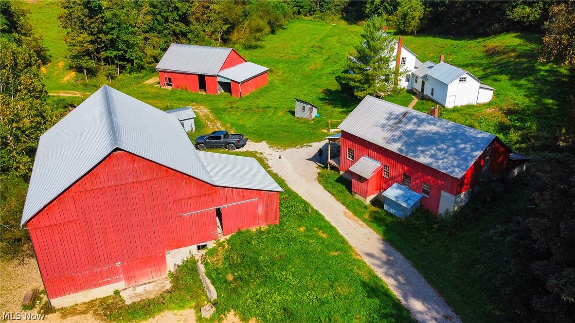 56176 Cline Road Barnesville OH 43713