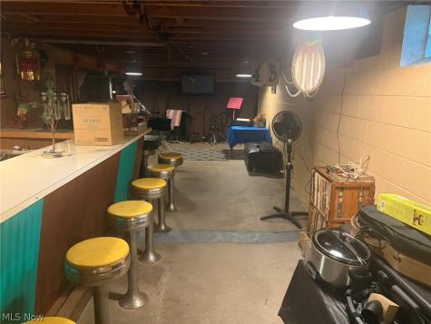 15008 State Route 113 Wakeman OH 44889