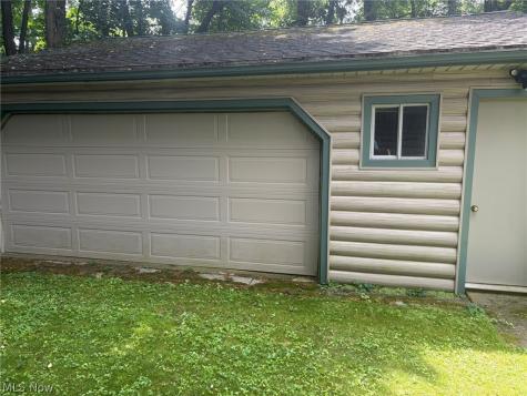 15008 State Route 113 Wakeman OH 44889