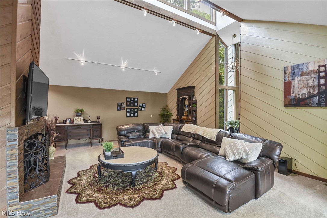 31115 Roxbury Park Drive Bay Village OH 44140