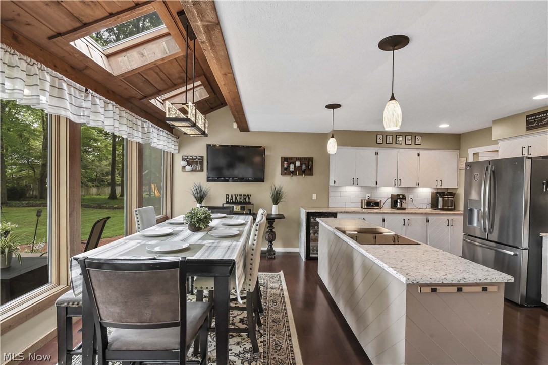 31115 Roxbury Park Drive Bay Village OH 44140