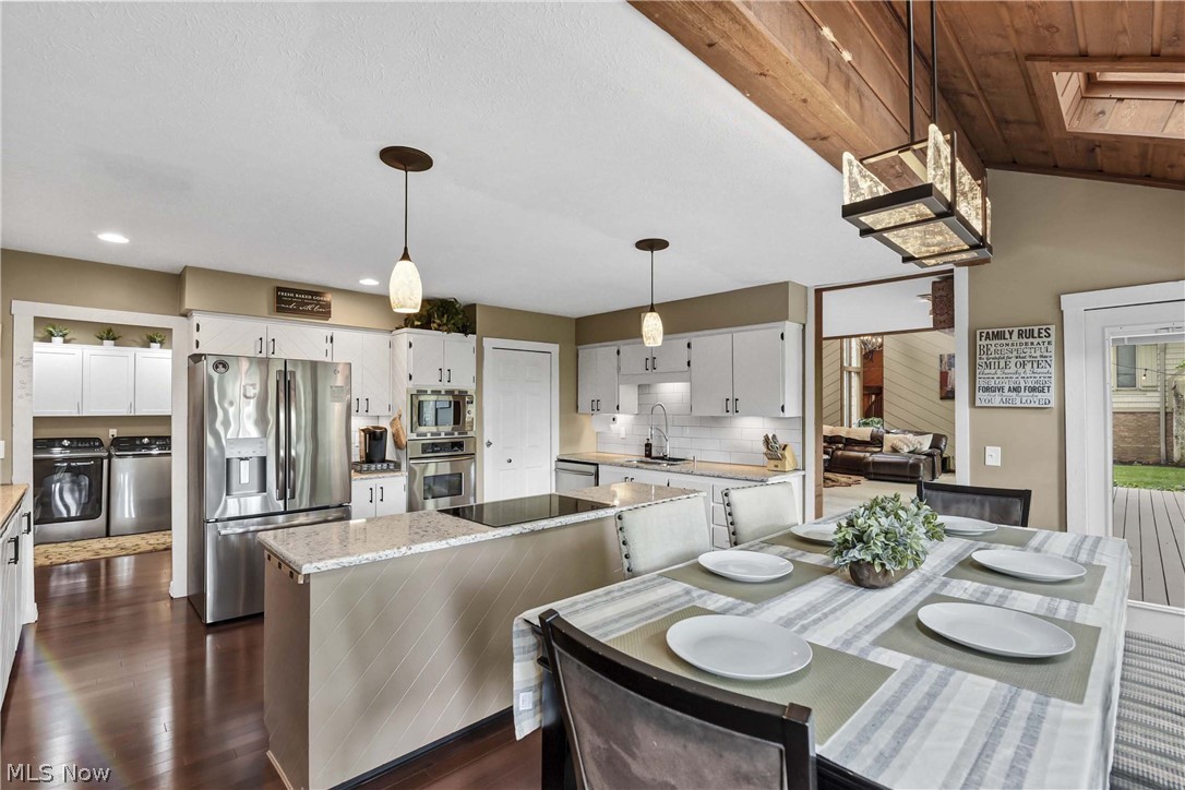 31115 Roxbury Park Drive Bay Village OH 44140