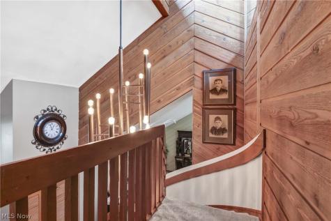 31115 Roxbury Park Drive Bay Village OH 44140
