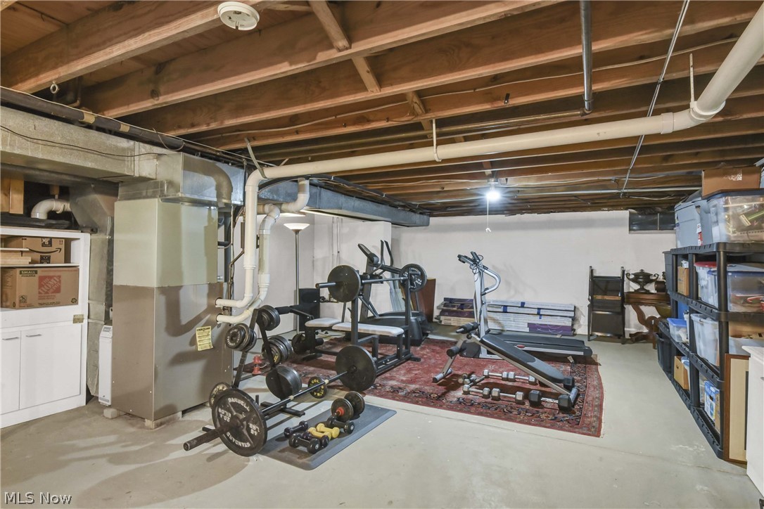 31115 Roxbury Park Drive Bay Village OH 44140