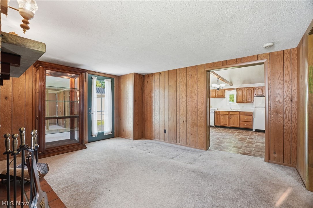7287 Tessmer Road Williamsfield OH 44093