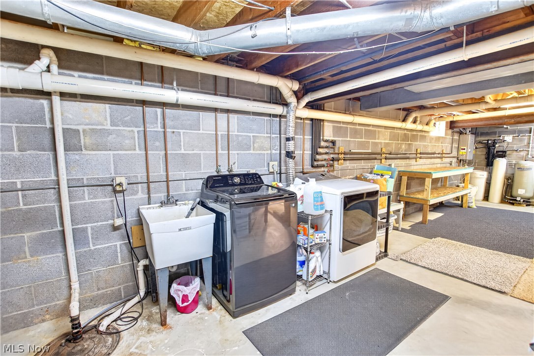 2191 Babcock Road Hinckley OH 44233