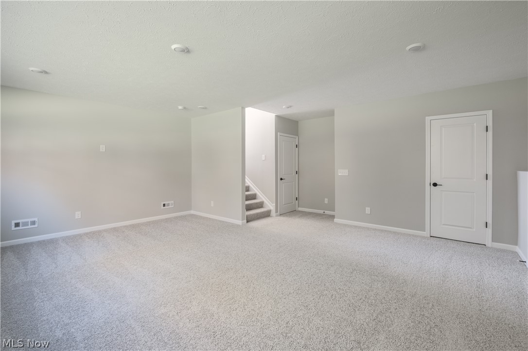 3831 Golden Wood Way Green OH 44685