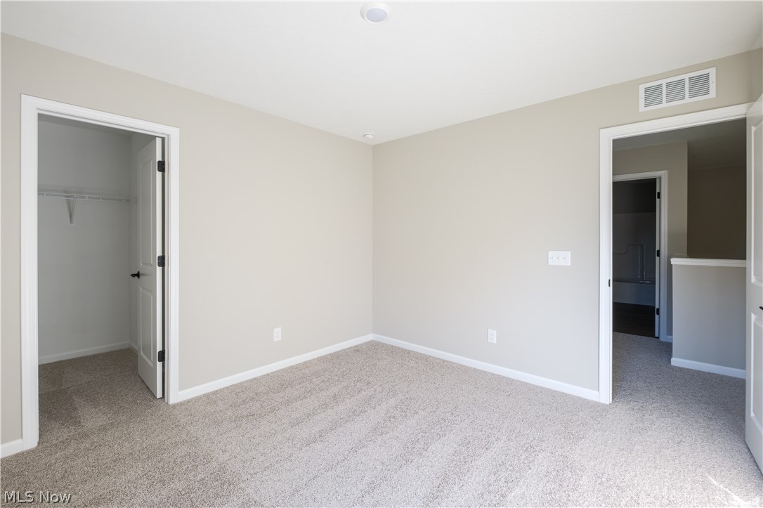 3831 Golden Wood Way Green OH 44685