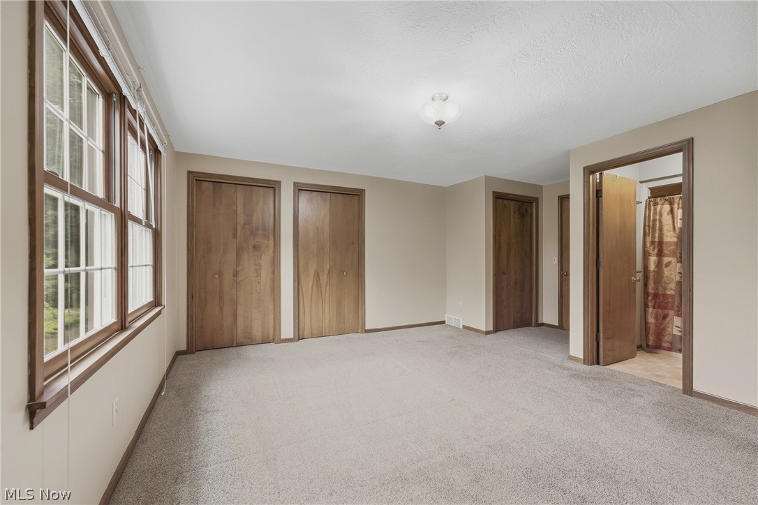 2500 Treetop Circle NE Canton OH 44705