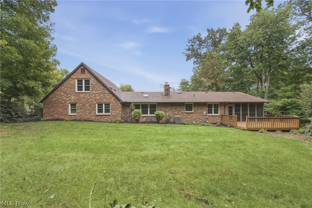 2500 Treetop Circle NE Canton OH 44705