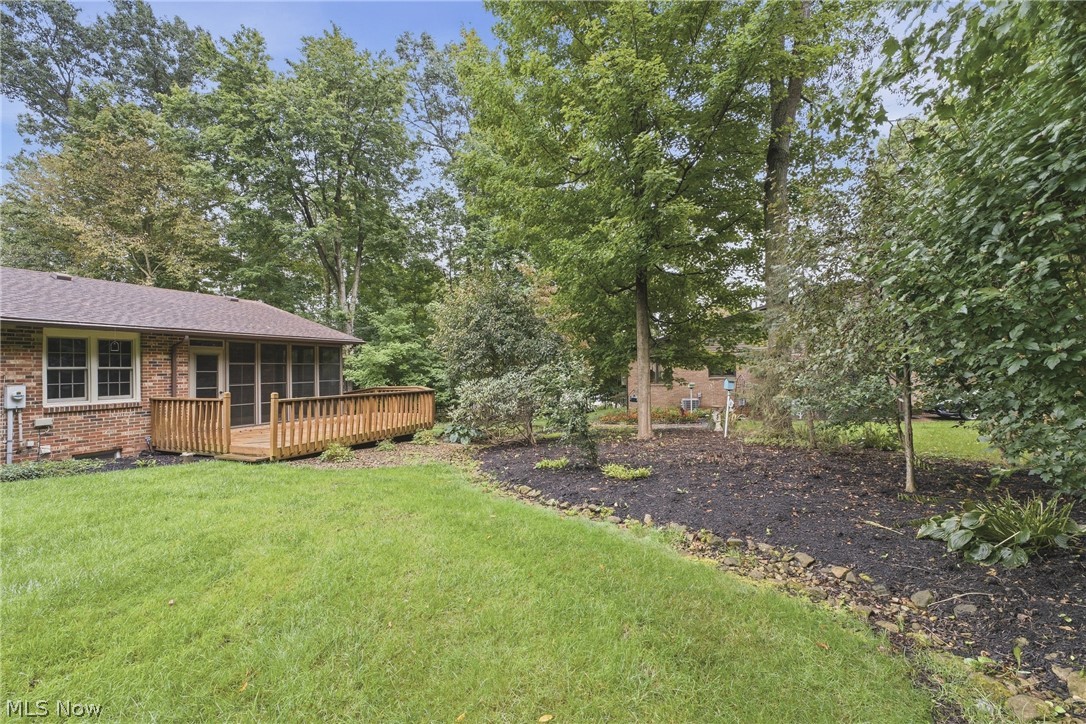 2500 Treetop Circle NE Canton OH 44705