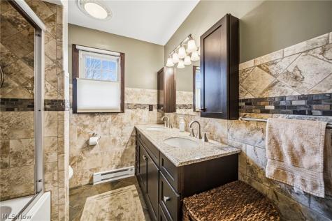 16156 Thompson Road Thompson OH 44086