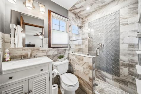 16156 Thompson Road Thompson OH 44086