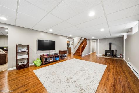 16156 Thompson Road Thompson OH 44086