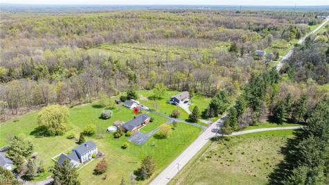 16156 Thompson Road Thompson OH 44086
