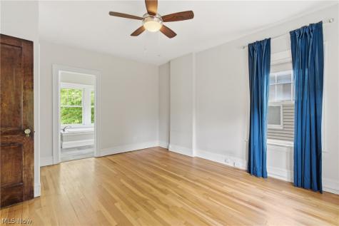 3078 Edgehill Road Cleveland Heights OH 44118