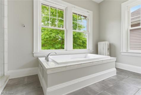3078 Edgehill Road Cleveland Heights OH 44118