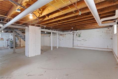 3078 Edgehill Road Cleveland Heights OH 44118