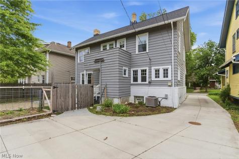 3078 Edgehill Road Cleveland Heights OH 44118