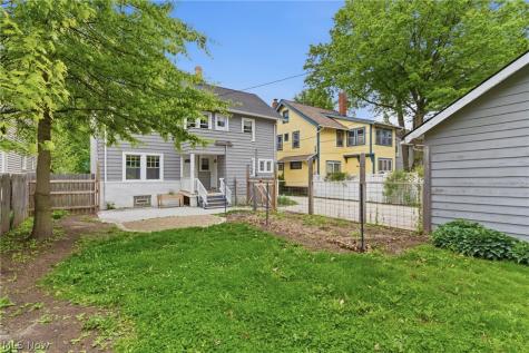 3078 Edgehill Road Cleveland Heights OH 44118
