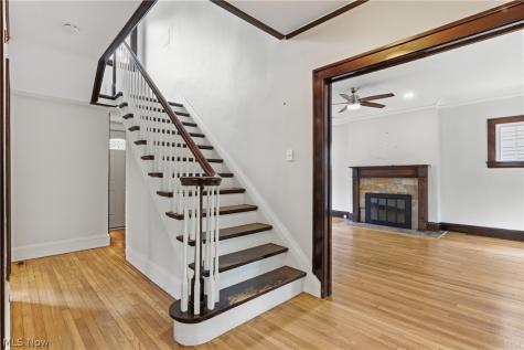 3078 Edgehill Road Cleveland Heights OH 44118