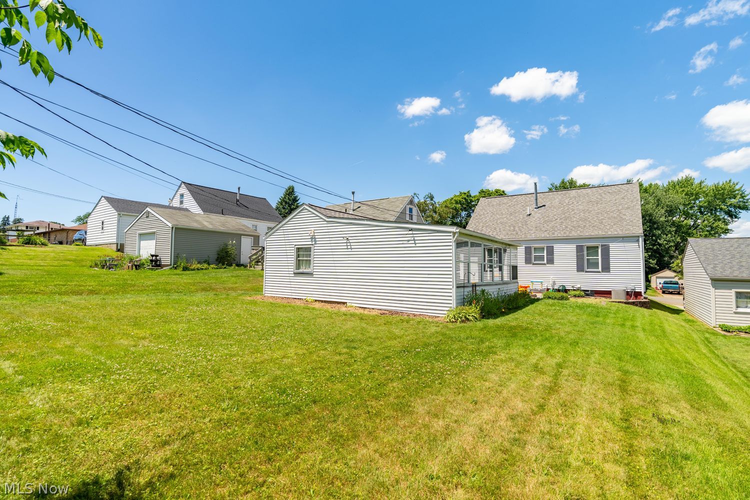 1512 33rd Street NE Canton OH 44714