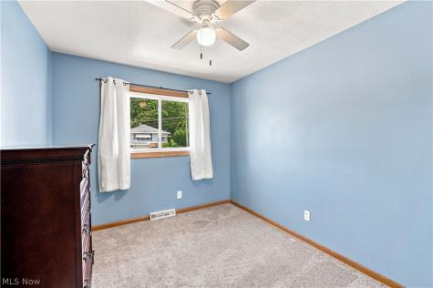 1924 Lincoln Road Wickliffe OH 44092