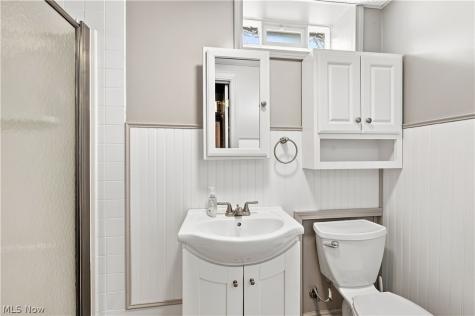1924 Lincoln Road Wickliffe OH 44092