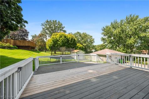 1924 Lincoln Road Wickliffe OH 44092