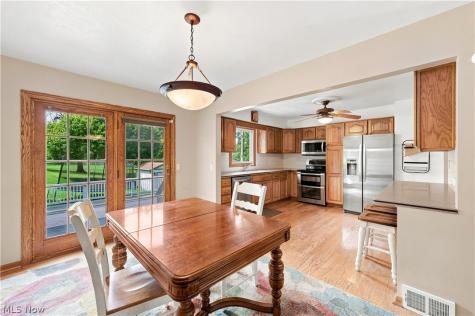 1924 Lincoln Road Wickliffe OH 44092