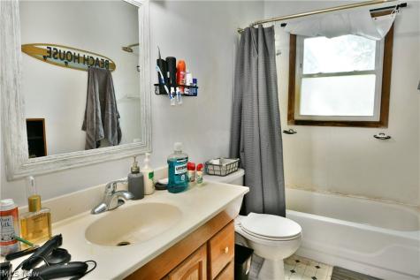 2190 N Kansas Road Orrville OH 44667