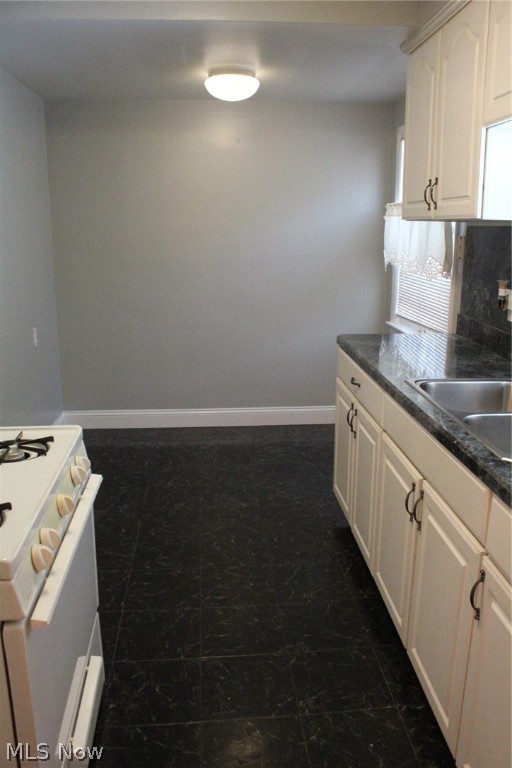 1166 Avondale Road South Euclid OH 44121