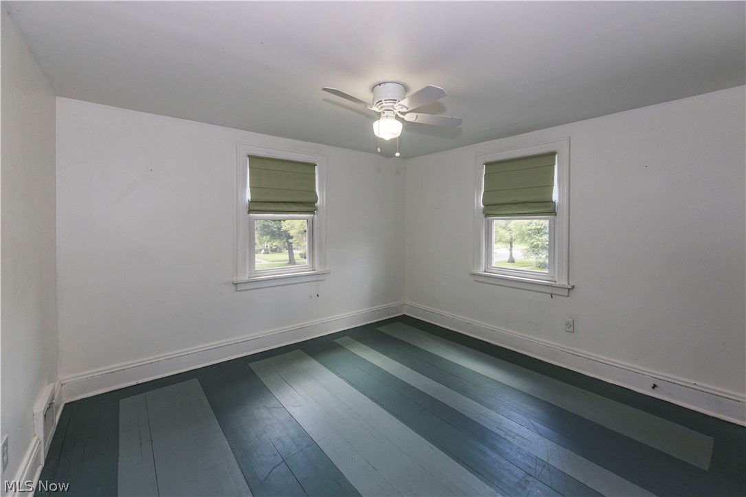 1383 Delia Avenue Akron OH 44320