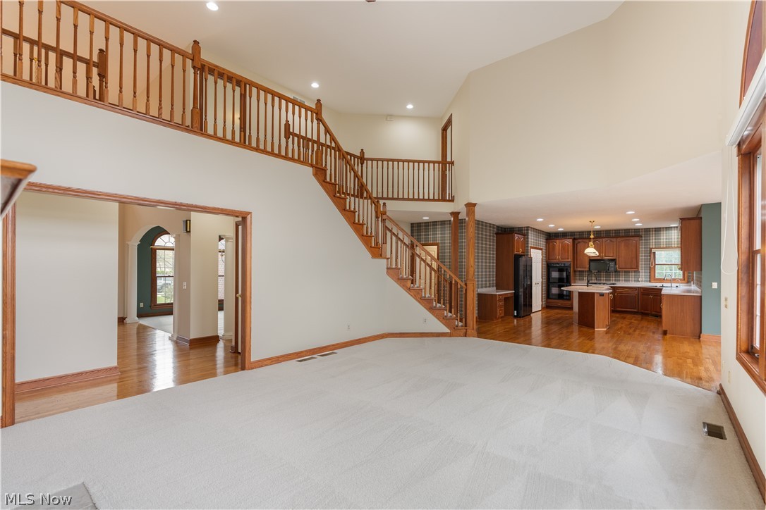 1561 Pilgrims Knob SE Canton OH 44709