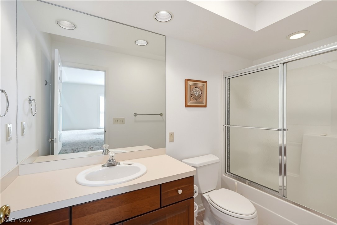 5600 Liberty Road Chagrin Falls OH 44022