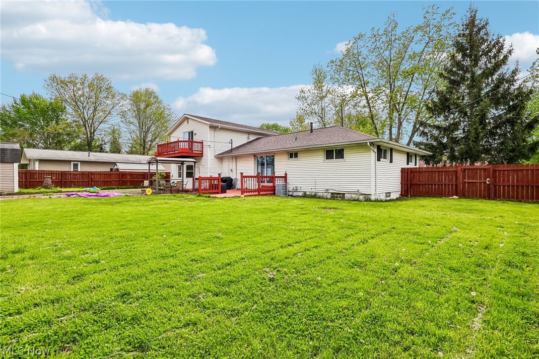 805 Roberts Street Sheffield Lake OH 44054