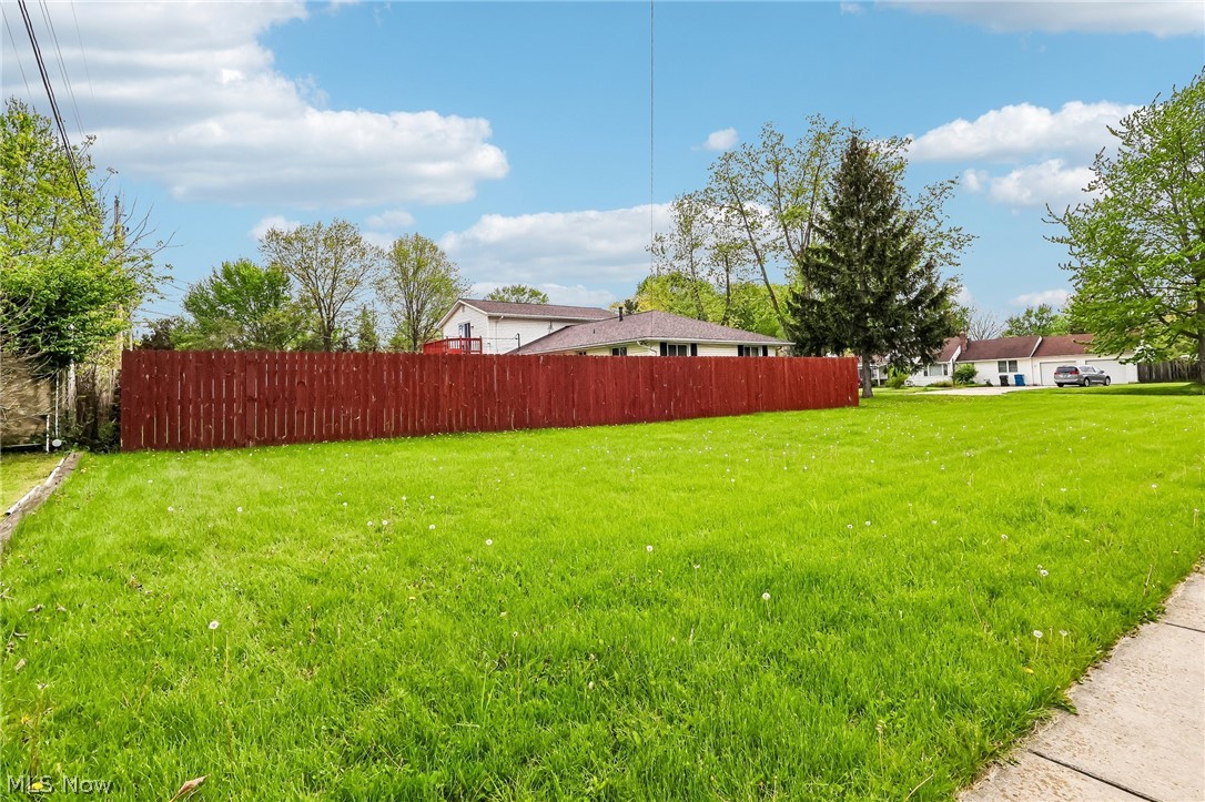805 Roberts Street Sheffield Lake OH 44054