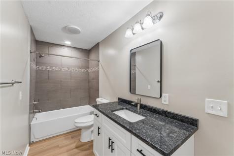 7855 Lake Road Chippewa Lake OH 44215