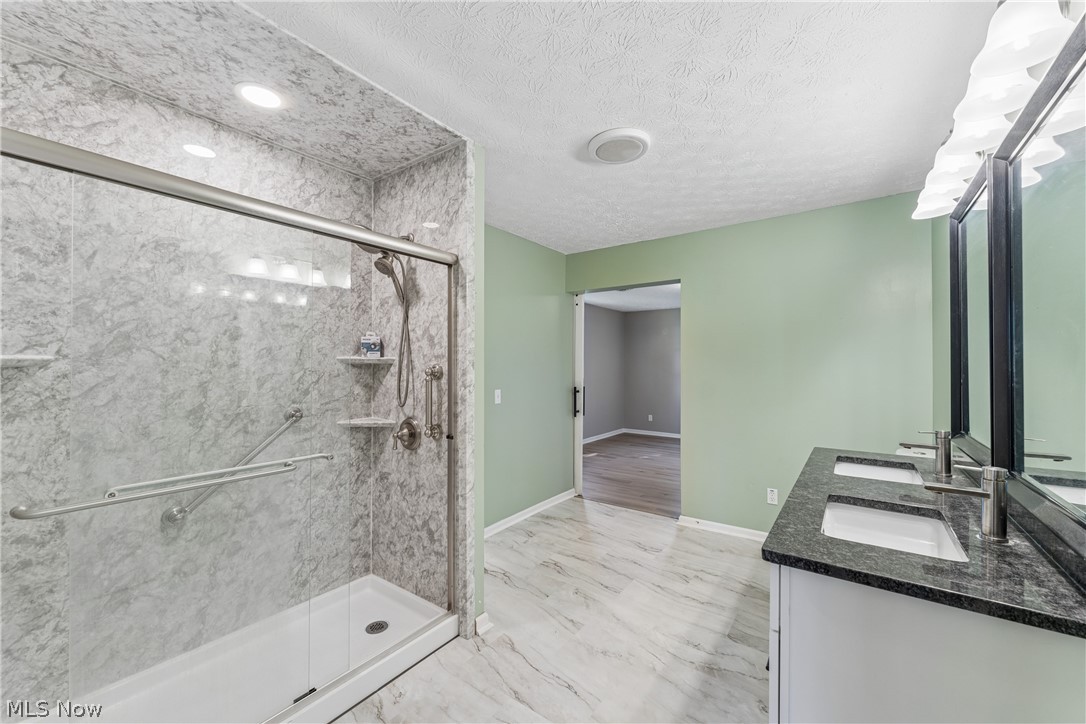 7855 Lake Road Chippewa Lake OH 44215