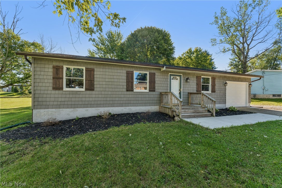 7855 Lake Road Chippewa Lake OH 44215