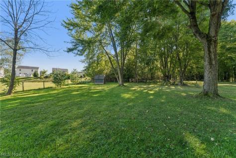 7855 Lake Road Chippewa Lake OH 44215