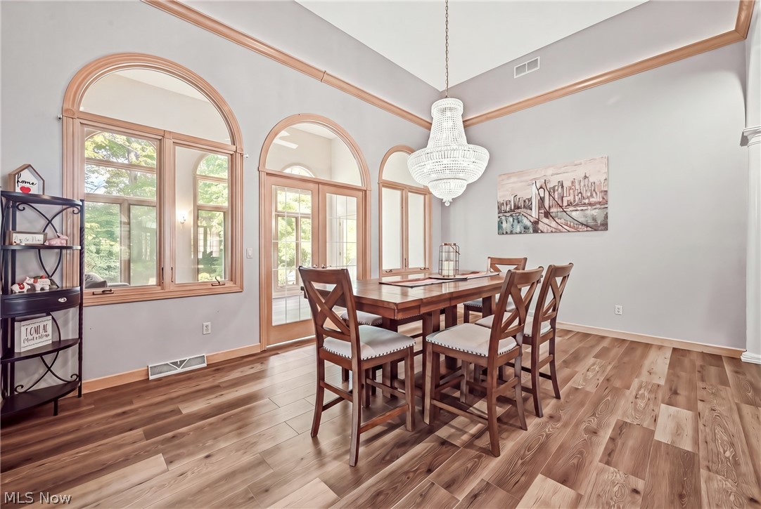 40 White Oak Court Canfield OH 44406