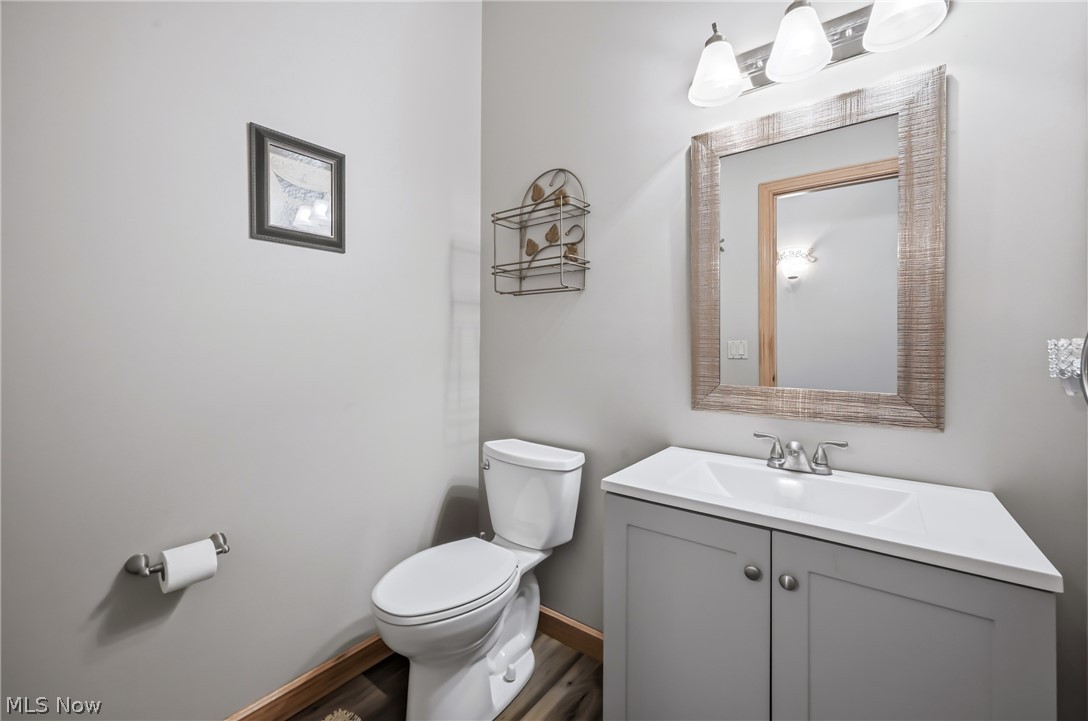 40 White Oak Court Canfield OH 44406