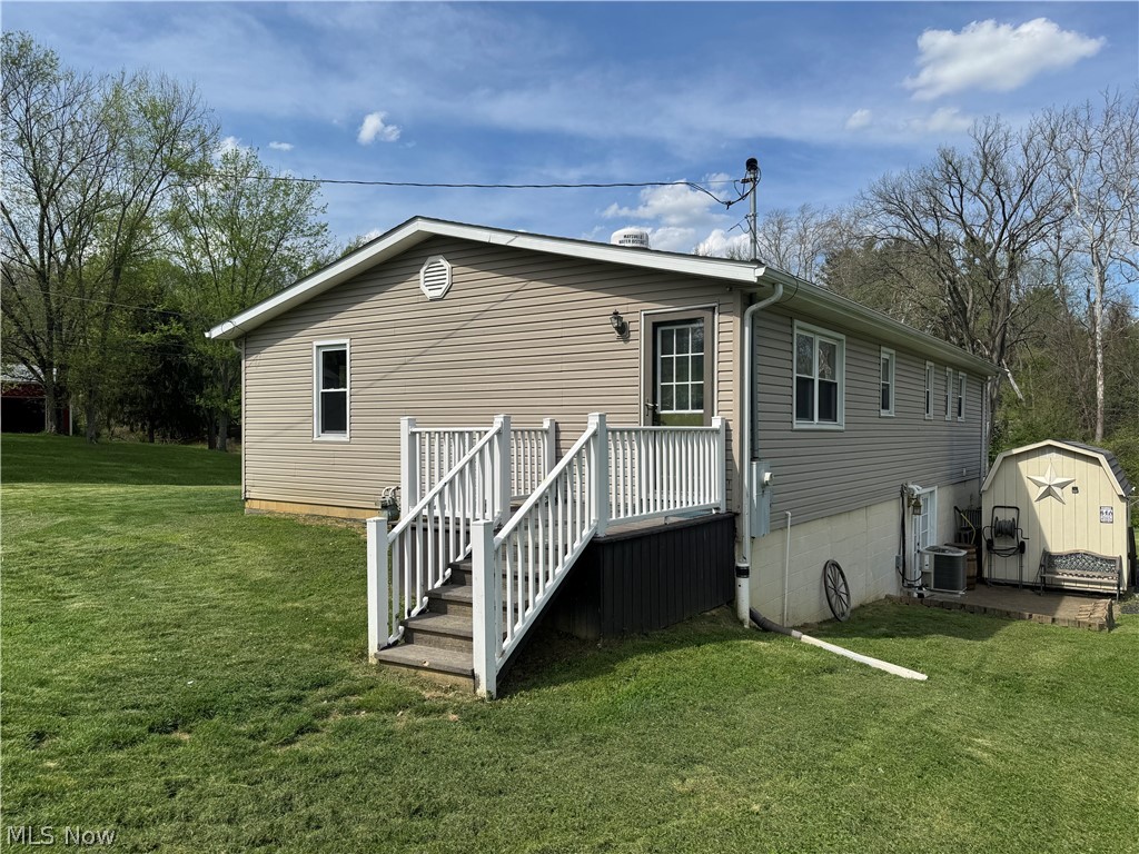2140 Potts Lane Zanesville OH 43701