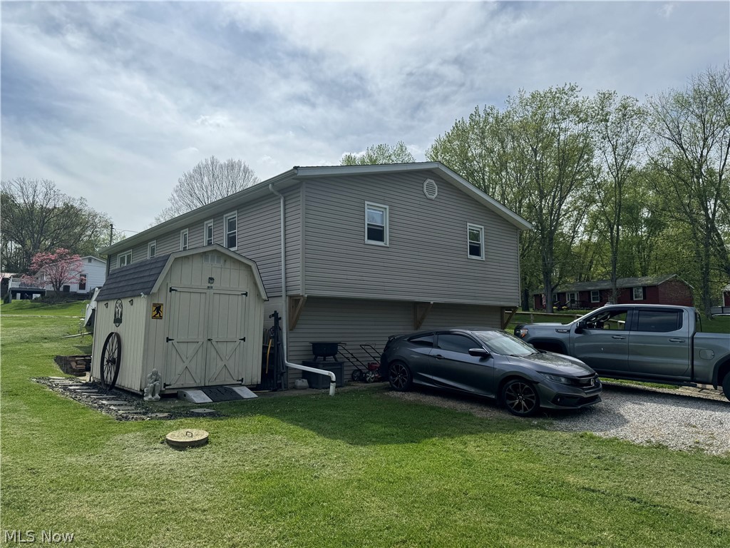2140 Potts Lane Zanesville OH 43701