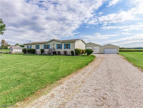 6479 Firestone Road Spencer OH 44275