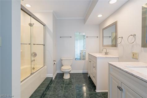 117 Meadow Lane Marietta OH 45750