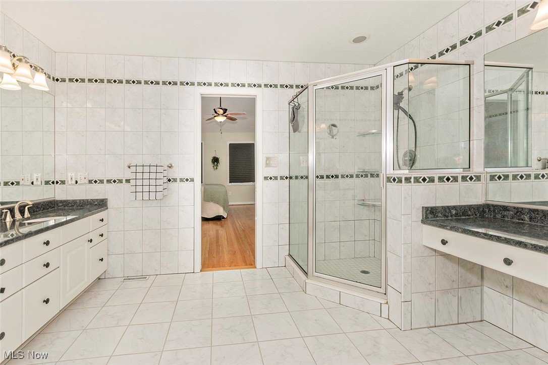 225 Linwood Lane Aurora OH 44202